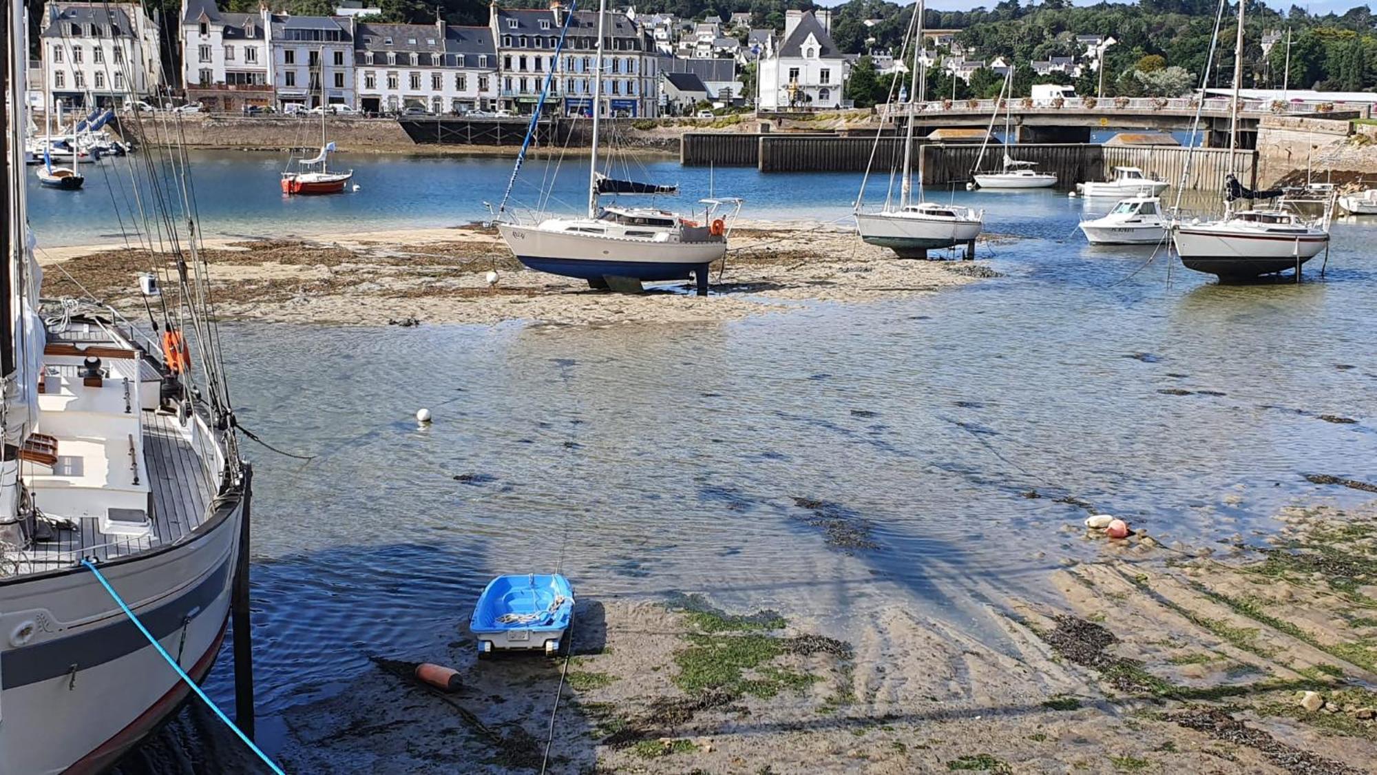 Anatoline Audierne Appart'Hotel Vue Mer - Sea & Harbor Stay Luaran gambar