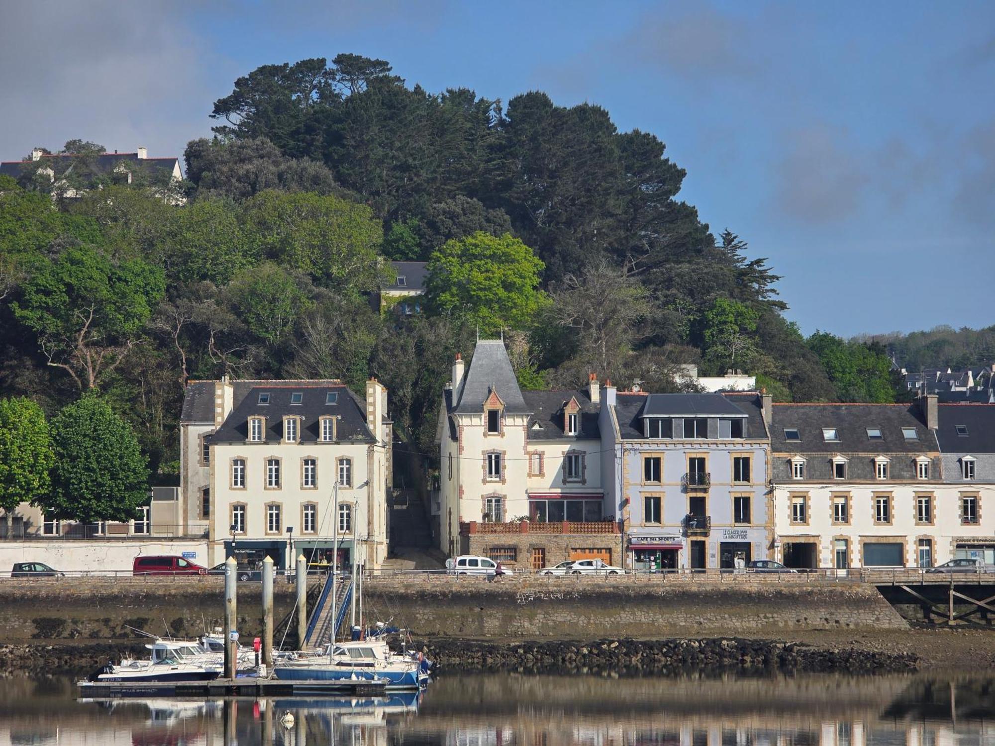Anatoline Audierne Appart'Hotel Vue Mer - Sea & Harbor Stay Luaran gambar